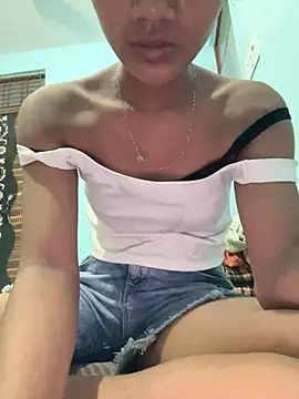 Snapshot of Ex_priya4 chatting on 07-14-26, 06:36 Ex priya4 online show from 07-14-26, 06:36