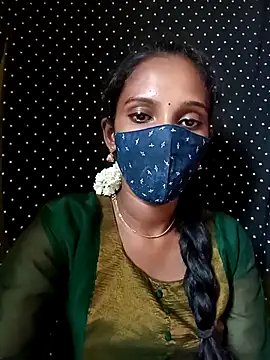 Snapshot of Tamil_Soloqueen_001 chatting on 07-10-26, 05:18 Tamil Soloqueen 001 online show from 07-10-26, 05:18