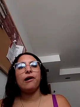Snapshot of Lilith_14 chatting on 07-14-26, 06:25 Lilith 14 online show from 07-14-26, 06:25