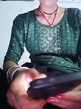 Snapshot of mishraroy chatting on 07-13-26, 06:18 mishraroy online show from 07-13-26, 06:18