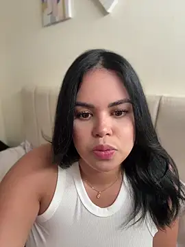 AliceStarshine online show from 05-31-26, 07:14