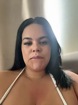 Snapshot of AliceStarshine chatting on 02-10-26, 03:33 AliceStarshine online show from 02-10-26, 03:33