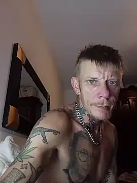 Snapshot of mr_candy1986 chatting on 07-09-26, 09:03 mr candy1986 online show from 07-09-26, 09:03