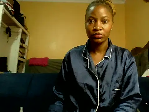 Snapshot of sexybaddie27 chatting on 07-11-26, 04:35 sexybaddie27 online show from 07-11-26, 04:35