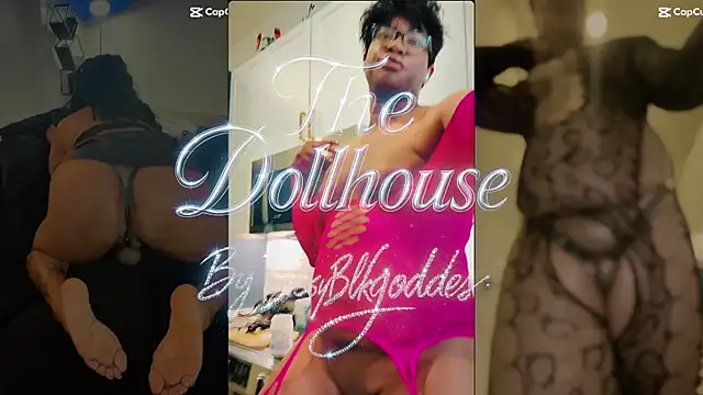 Snapshot of Sissyblkgoddess__ chatting on 07-15-26, 04:41 Sissyblkgoddess online show from 07-15-26, 04:41