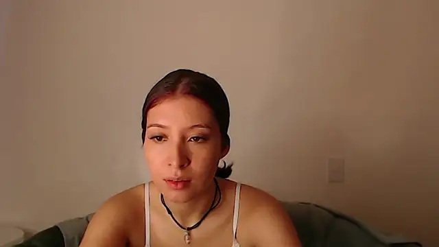 Snapshot of -Ameliee chatting on 07-07-26, 01:47 -Ameliee online show from 07-07-26, 01:47