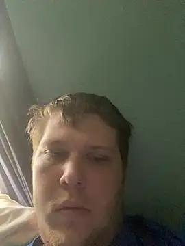 Snapshot of Eric_23_23 chatting on 07-05-26, 04:25 Eric 23 23 online show from 07-05-26, 04:25
