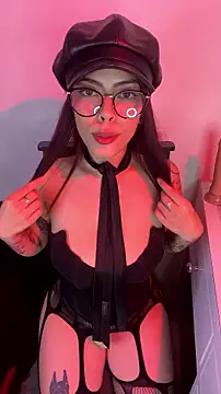 CharlotteBeaulmont online show from 07-12-26, 09:59