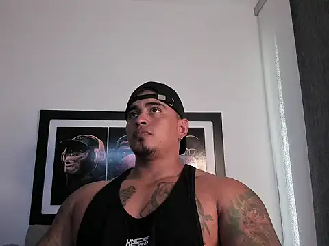 Snapshot of Maxcarrther chatting on 07-13-26, 08:08 Maxcarrther online show from 07-13-26, 08:08