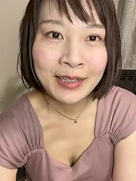 Snapshot of xxmioxx chatting on 07-15-26, 08:27 xxmioxx online show from 07-15-26, 08:27