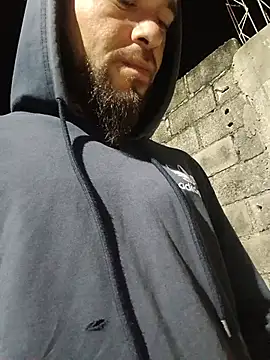 lyonking7 online show from 07-12-26, 04:57