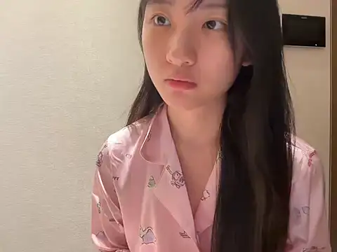 Snapshot of miumikkkki chatting on 07-07-26, 11:25 miumikkkki online show from 07-07-26, 11:25