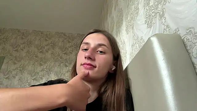 Snapshot of CarolGoldman chatting on 07-09-26, 10:48 CarolGoldman online show from 07-09-26, 10:48