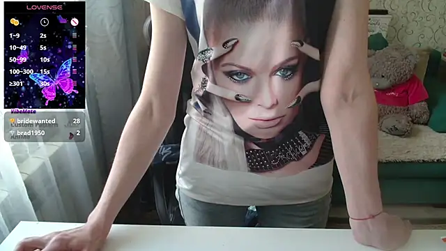 Snapshot of __Alisa__ chatting on 07-14-26, 11:05 Alisa online show from 07-14-26, 11:05