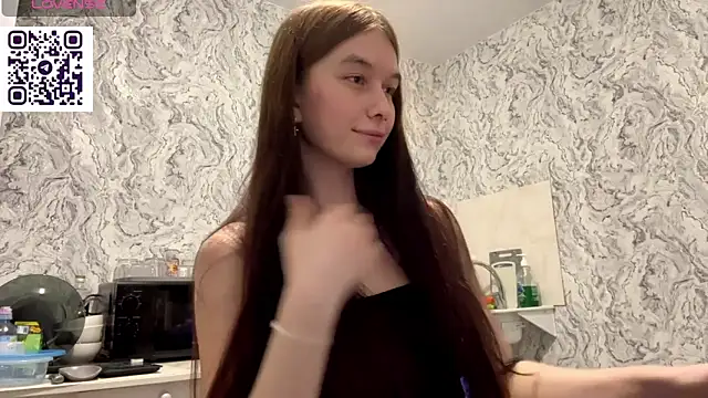 Snapshot of Hina_Desire chatting on 07-08-26, 07:47 Hina Desire online show from 07-08-26, 07:47