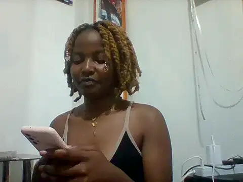 Snapshot of Butterflyerra chatting on 07-22-26, 08:22 Butterflyerra online show from 07-22-26, 08:22