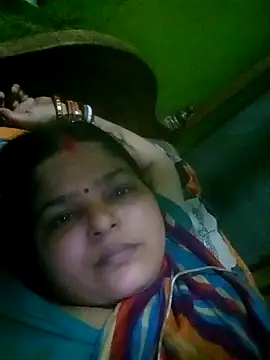 Snapshot of hot_bhabi1 chatting on 07-07-26, 09:02 hot bhabi1 online show from 07-07-26, 09:02
