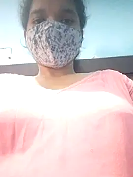 Snapshot of Cute_kanchan chatting on 07-10-26, 10:04 Cute kanchan online show from 07-10-26, 10:04