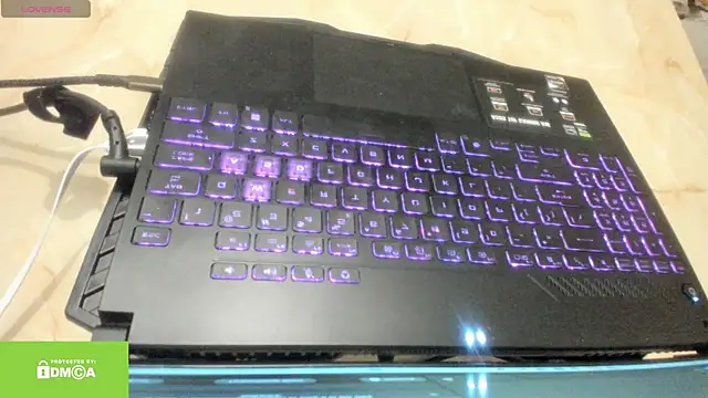 Snapshot of Mia_yuko chatting on 07-11-26, 09:31 Mia yuko online show from 07-11-26, 09:31