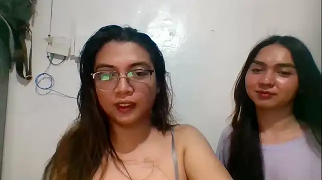 Snapshot of LunaMistica69 chatting on 07-07-26, 05:05 LunaMistica69 online show from 07-07-26, 05:05