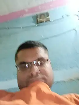 Snapshot of sharad5564 chatting on 07-23-26, 06:22 sharad5564 online show from 07-23-26, 06:22