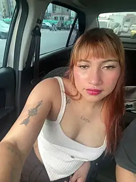 Snapshot of Cata_Gomez__ chatting on 07-22-26, 07:49 Cata Gomez online show from 07-22-26, 07:49