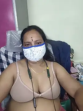 amudha143 online show from 07-12-26, 03:35