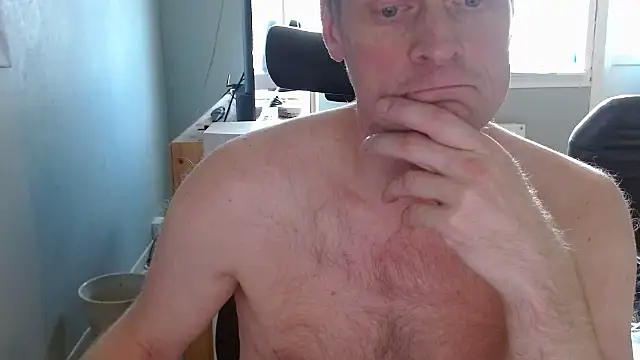 Snapshot of AbleLadybird76 chatting on 07-08-26, 11:33 AbleLadybird76 online show from 07-08-26, 11:33