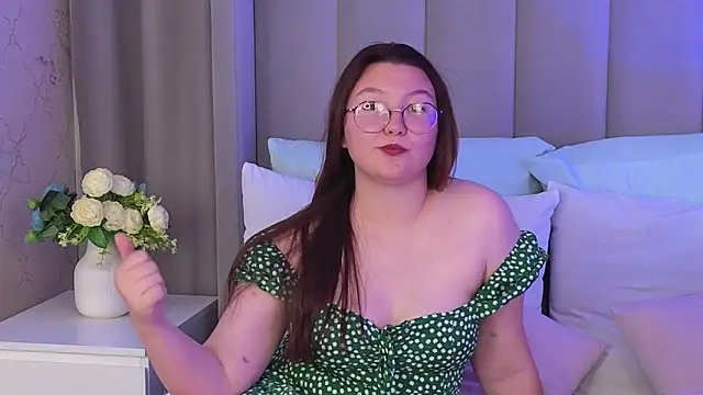Snapshot of SophiaaBelle chatting on 07-08-26, 10:16 SophiaaBelle online show from 07-08-26, 10:16