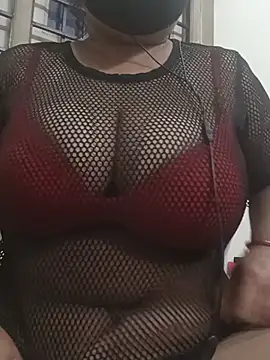 Snapshot of Ishanjiniya chatting on 07-18-26, 02:03 Ishanjiniya online show from 07-18-26, 02:03