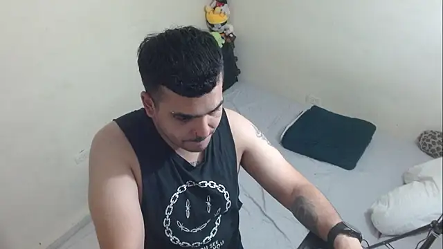 LatinBearX online show from 07-08-26, 11:27
