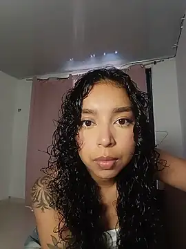 Snapshot of Molly00_ chatting on 07-09-26, 10:20 Molly00 online show from 07-09-26, 10:20