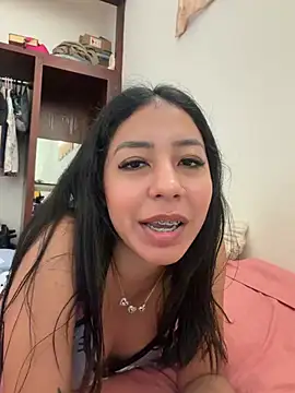 Snapshot of kari_rive chatting on 07-21-26, 07:59 kari rive online show from 07-21-26, 07:59