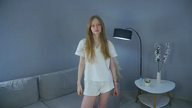 Snapshot of RoseannPolintan chatting on 07-10-26, 04:12 RoseannPolintan online show from 07-10-26, 04:12