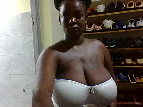 Snapshot of Seductivelust_ chatting on 07-12-26, 12:06 Seductivelust online show from 07-12-26, 12:06