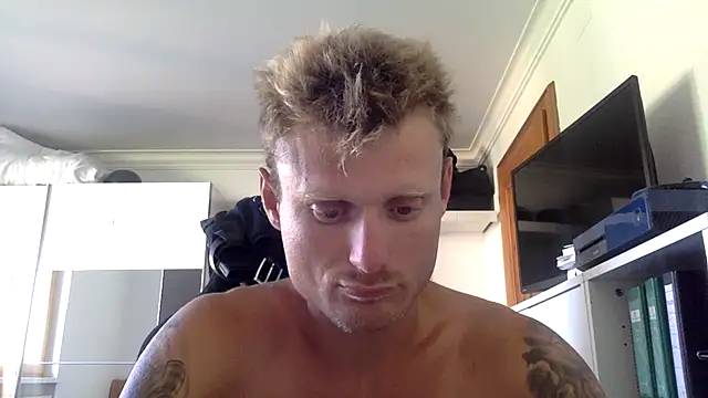 Nakedendurance1994 online show from 07-10-26, 03:23