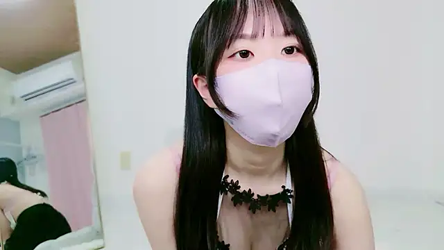 Snapshot of aichan__00 chatting on 07-15-26, 03:30 aichan 00 online show from 07-15-26, 03:30