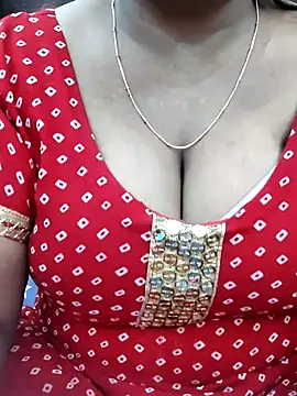 Snapshot of cute_bhabi69 chatting on 07-11-26, 12:27 cute bhabi69 online show from 07-11-26, 12:27
