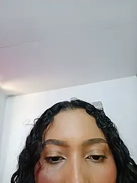 Snapshot of Paula_Akari chatting on 07-14-26, 04:35 Paula Akari online show from 07-14-26, 04:35