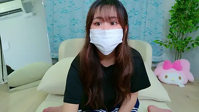 Snapshot of YUA_chan_x chatting on 07-10-26, 06:24 YUA chan x online show from 07-10-26, 06:24