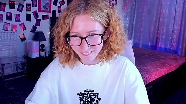 TerriaReed online show from 07-27-26, 11:50