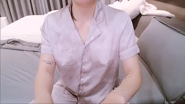 SungkyunnKwan online show from 04-18-26, 09:55