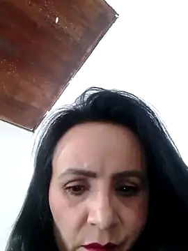 Snapshot of Julianna____ chatting on 07-14-26, 03:18 Julianna online show from 07-14-26, 03:18