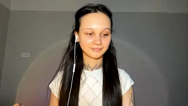 Snapshot of MayraLucarelli chatting on 07-11-26, 10:15 MayraLucarelli online show from 07-11-26, 10:15