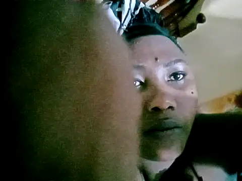 Snapshot of 3112PRETY chatting on 07-11-26, 07:58 3112PRETY online show from 07-11-26, 07:58