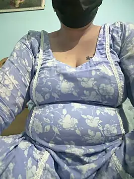 Snapshot of Punjabi_Bhabhi_07 chatting on 07-17-26, 10:01 Punjabi Bhabhi 07 online show from 07-17-26, 10:01