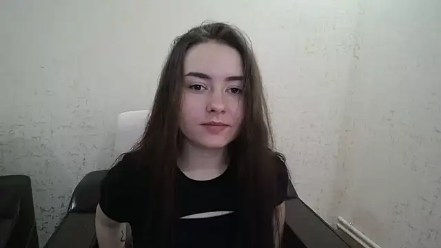 Snapshot of LoriBlack chatting on 07-17-26, 03:20 LoriBlack online show from 07-17-26, 03:20