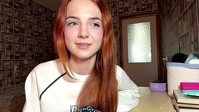 Snapshot of HopeOliger chatting on 07-11-26, 03:34 HopeOliger online show from 07-11-26, 03:34