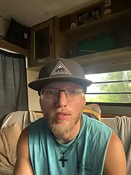 Snapshot of dilf_96 chatting on 07-11-26, 11:16 dilf 96 online show from 07-11-26, 11:16