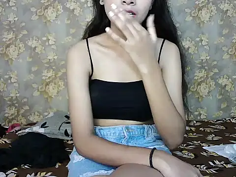 Snapshot of Lusty-_heer chatting on 07-12-26, 06:31 Lusty- heer online show from 07-12-26, 06:31